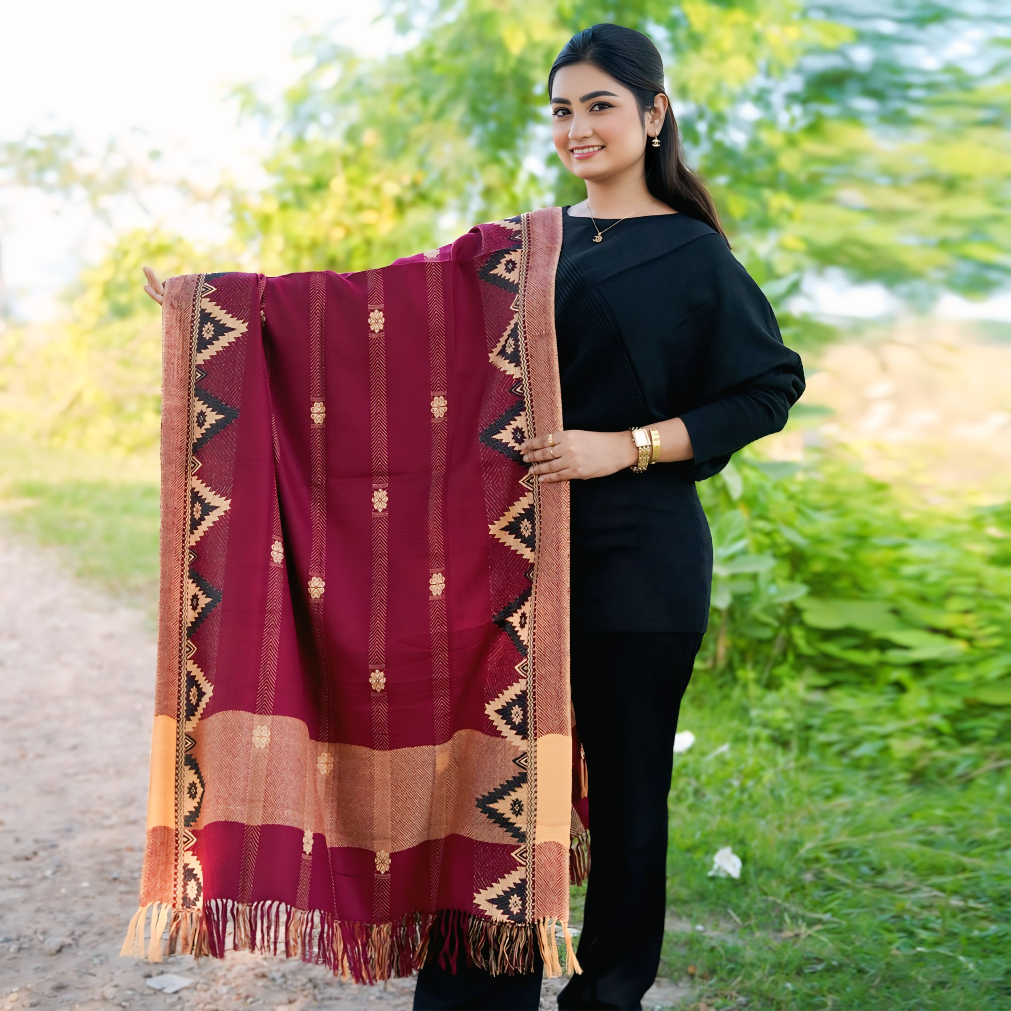 মিনাকারী জামদানী শাল M002